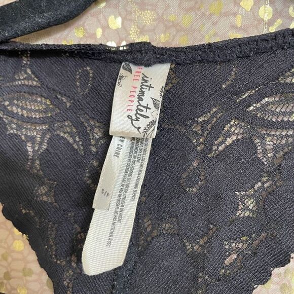 Free People Galloon Black Lace Racerback Bralette, Small - Picture 3 of 6